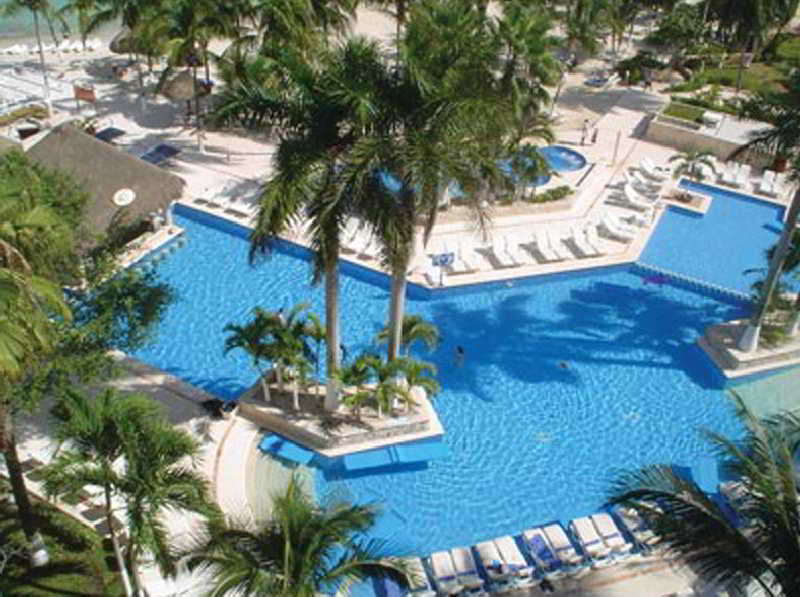 Dreams Aventuras Riviera Maya Resort 4*