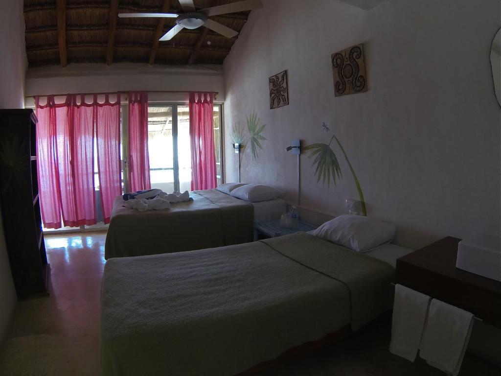 Hotel Playa Kin Ha