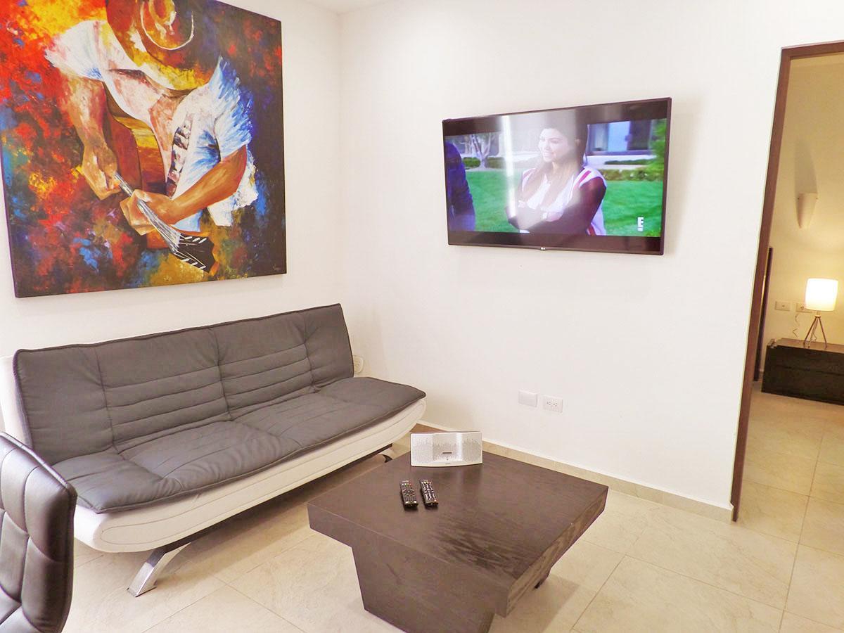 Skyline 204 Apartment