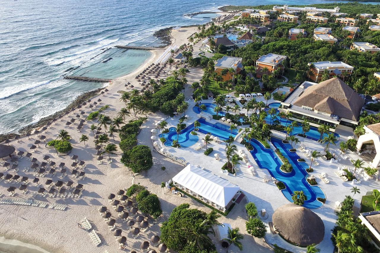 Apartment Tao In Tulum Country Club-bahia Principe, Screened Corner Balcony, And Golf Club Access