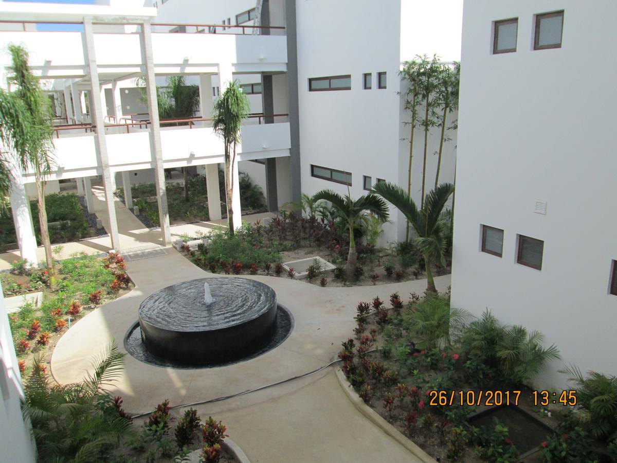 Tao In Tulum Country Club-bahia Principe, Screened Corner Balcony, And Golf Club Access