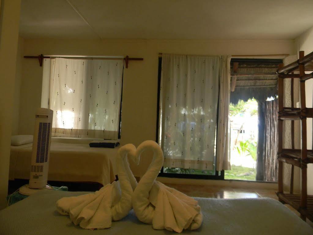 Hotel Playa Kin Ha 3*