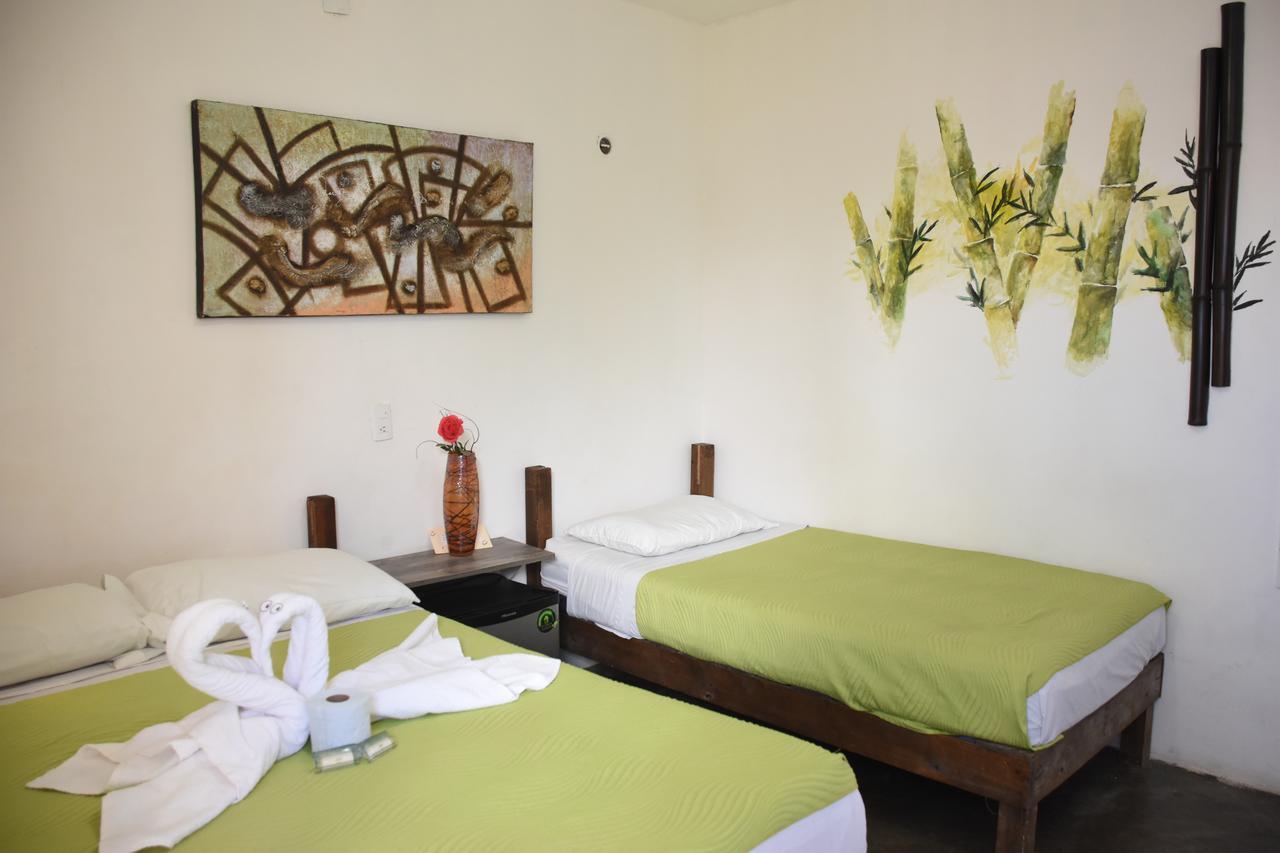 Hostel Emotion Avenida & Tulum