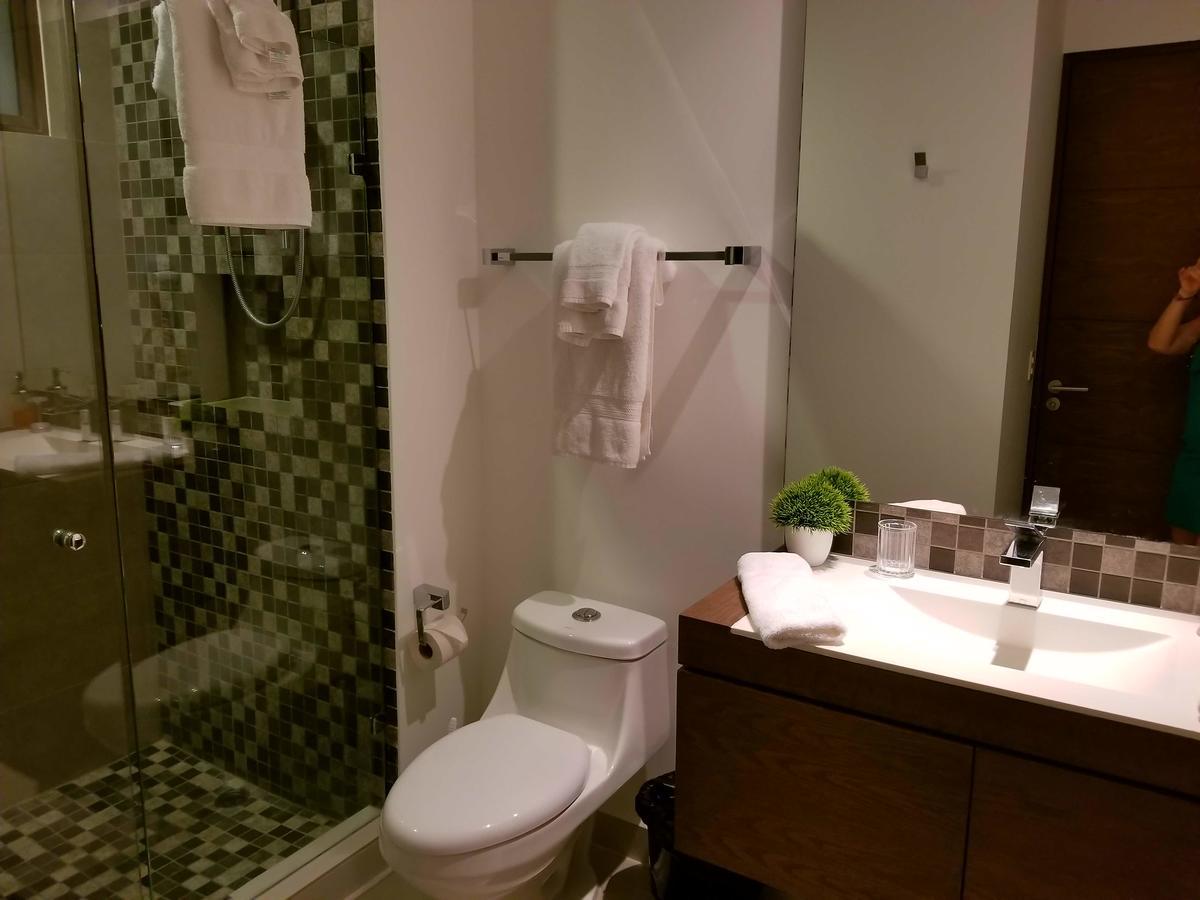 Tao In Tulum Country Club-bahia Principe, Screened Corner Balcony, And Golf Club Access Apartment