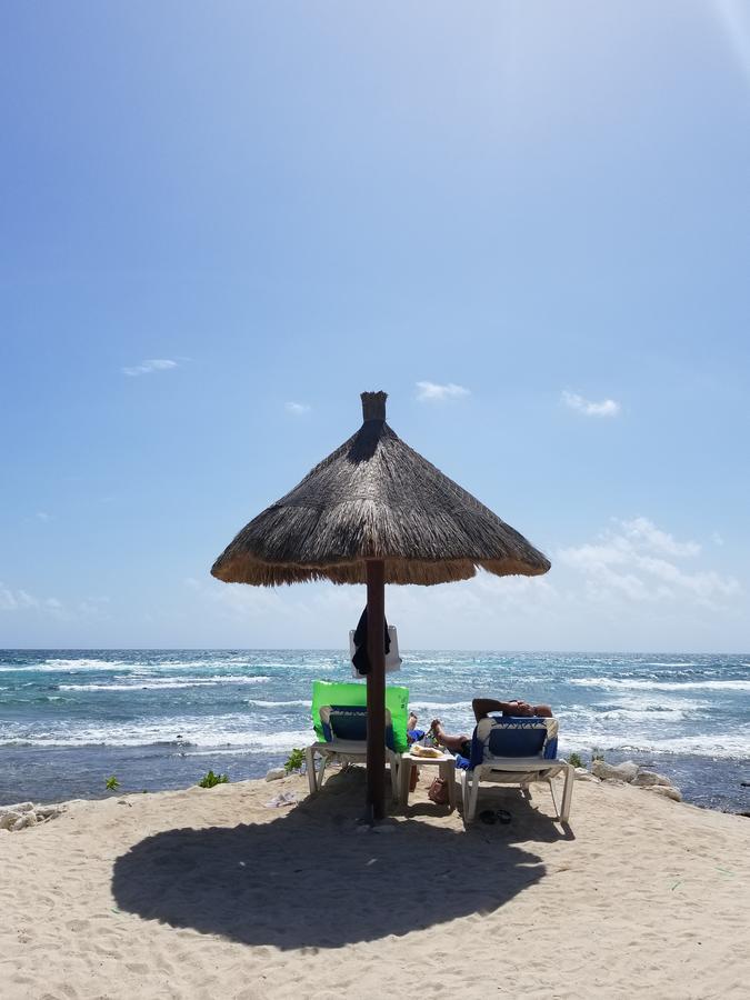 Apartment Tao In Tulum Country Club-bahia Principe, Screened Corner Balcony, And Golf Club Access *