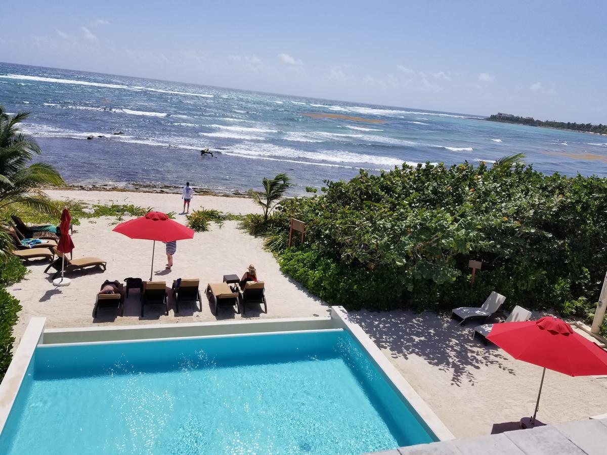 Tao In Tulum Country Club-bahia Principe, Screened Corner Balcony, And Golf Club Access Akumal