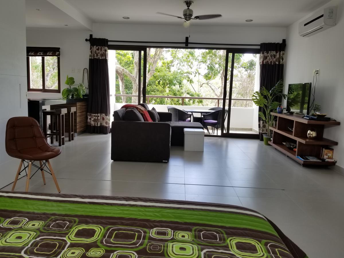 Tao In Tulum Country Club-bahia Principe, Screened Corner Balcony, And Golf Club Access Apartment Akumal