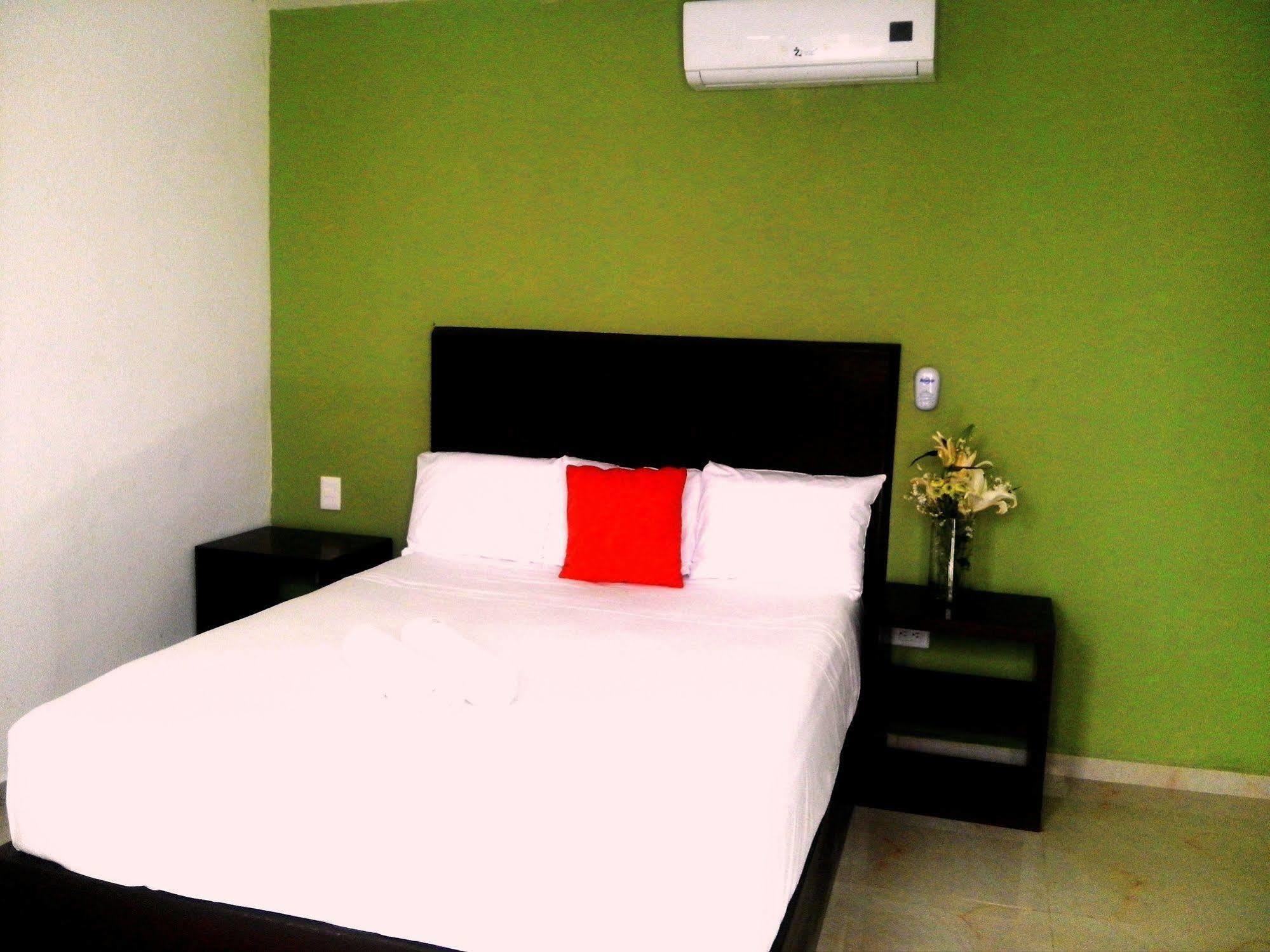 The Place On 5th * Playa del Carmen