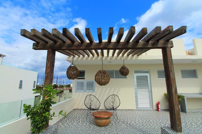 Mora & By Kalma Aparthotel 3*
