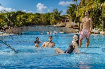 Occidental Grand Xcaret Los Dos Compadres