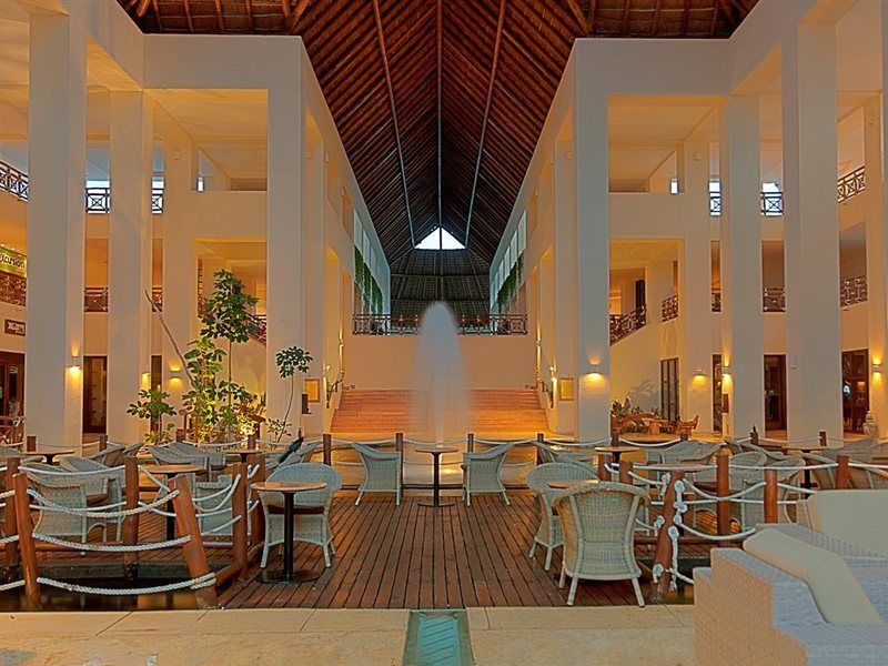 Occidental Grand Xcaret 5*