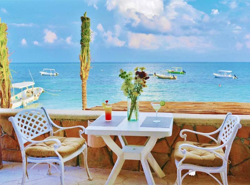 Hacienda Morelos Beachfront Hotel Puerto Morelos