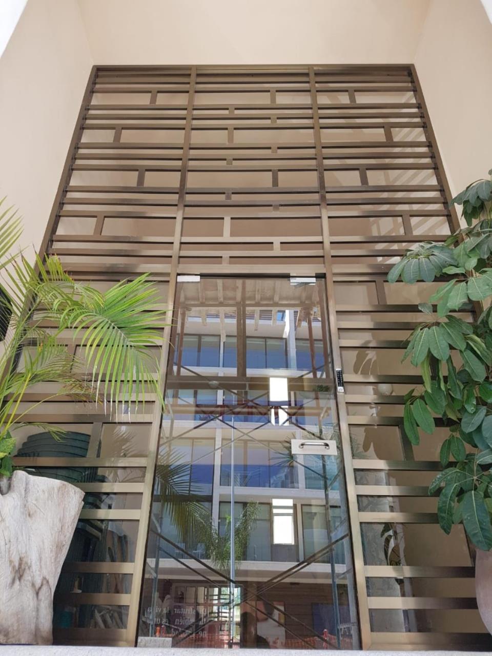 And Great Location Steps Away From Mamitas 2 Bedroom By Happy Address * Playa del Carmen