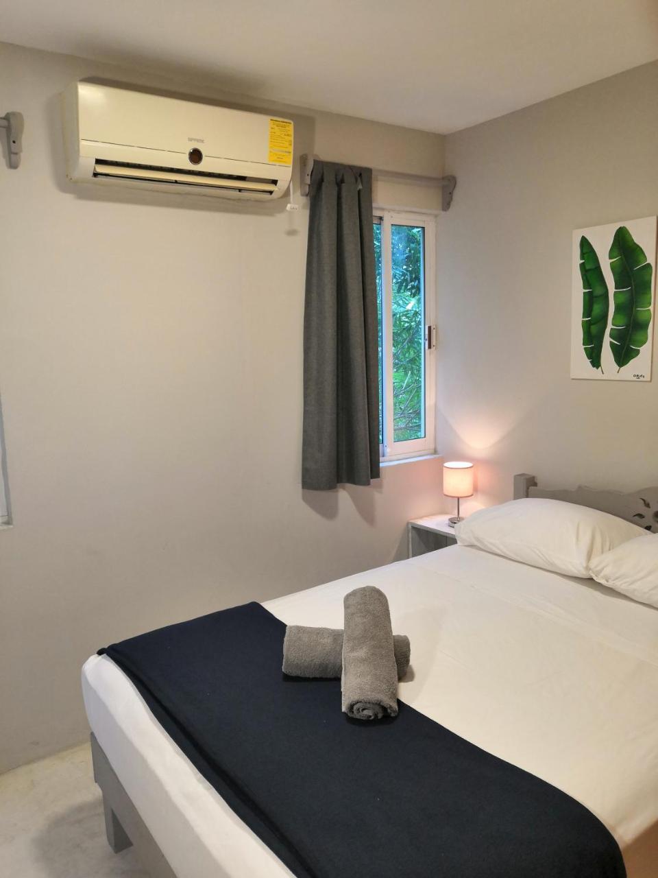 Apartamento & 28 *