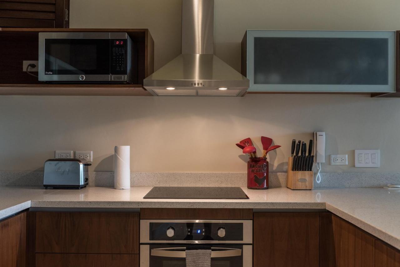 Mystic 2br In Downtown With Jungle View By Happy Address Apartment