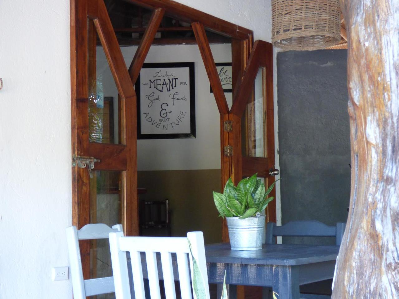 Hostel El Punto *