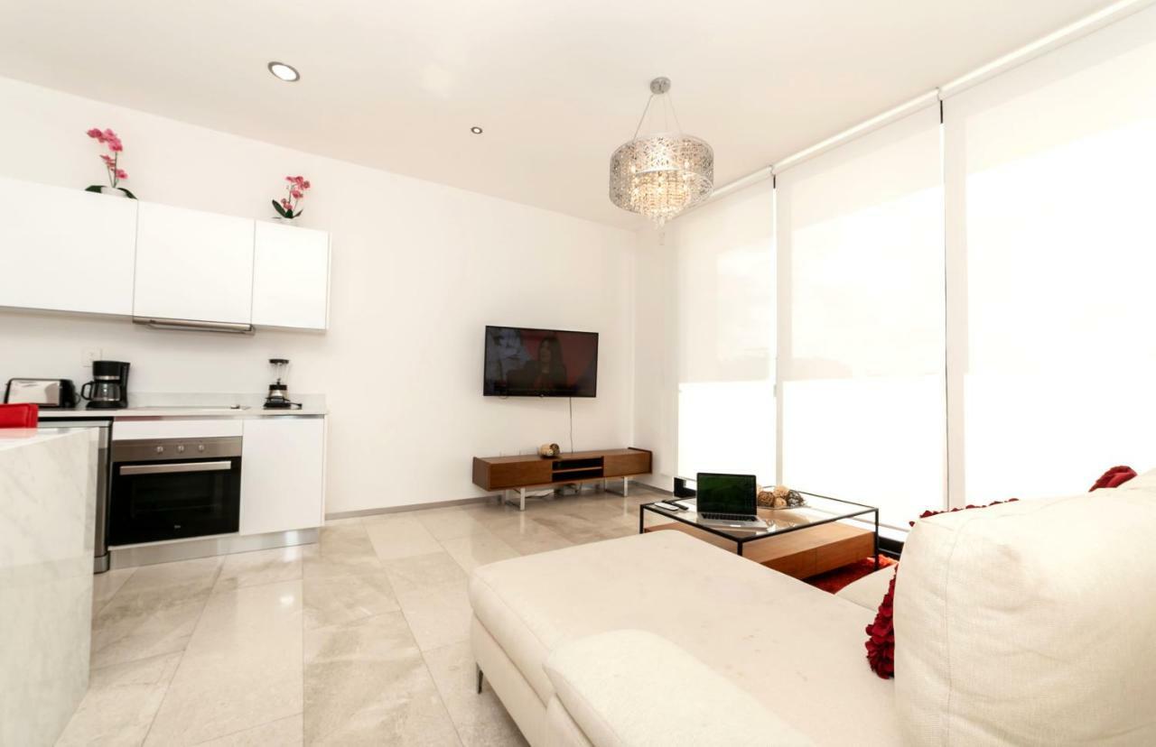 Menesse 32 Luxury By Mikitito * Playa del Carmen