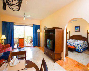 Occidental Grand Xcaret
