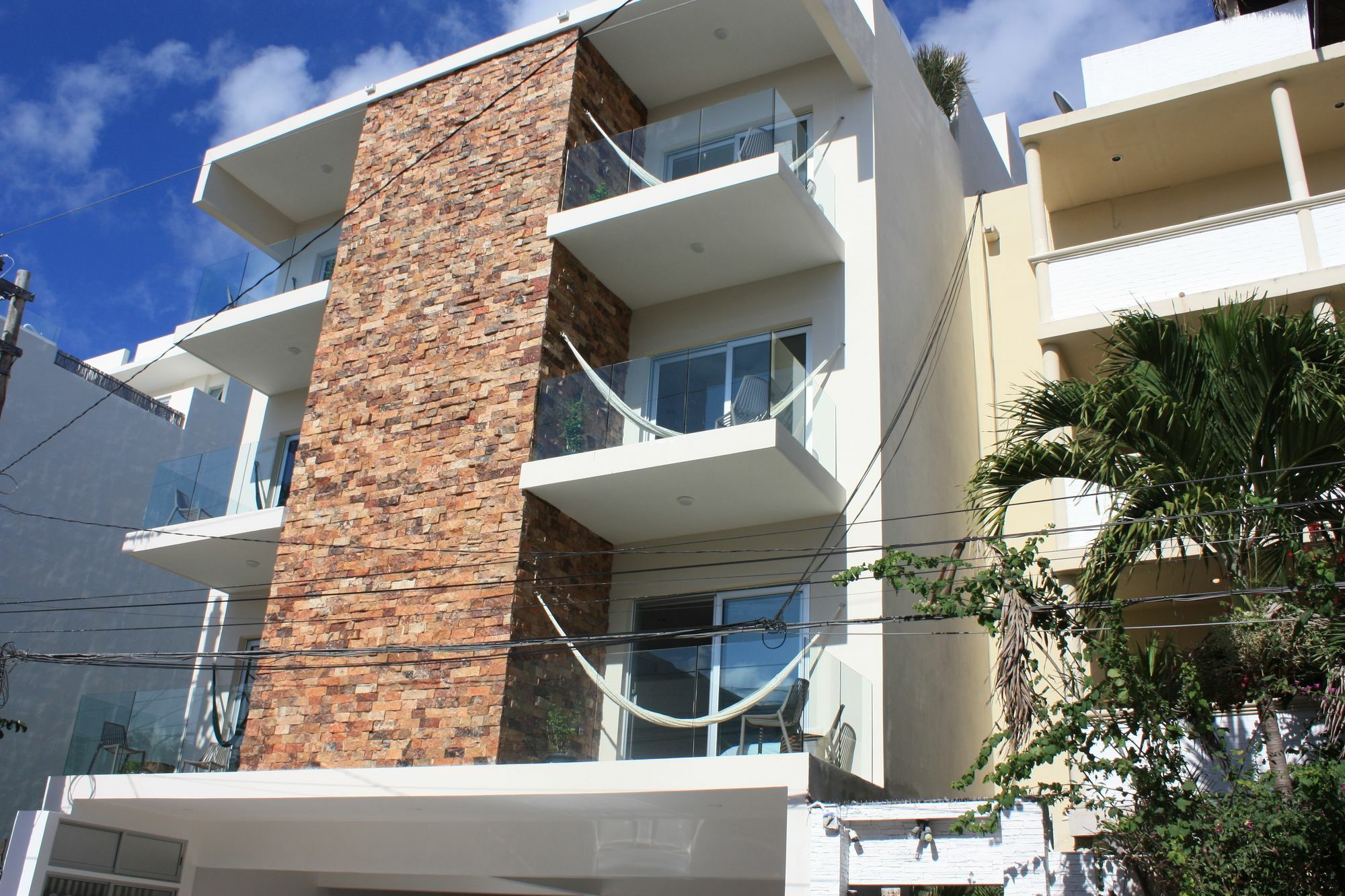 Aparthotel Mora & By Kalma 3*