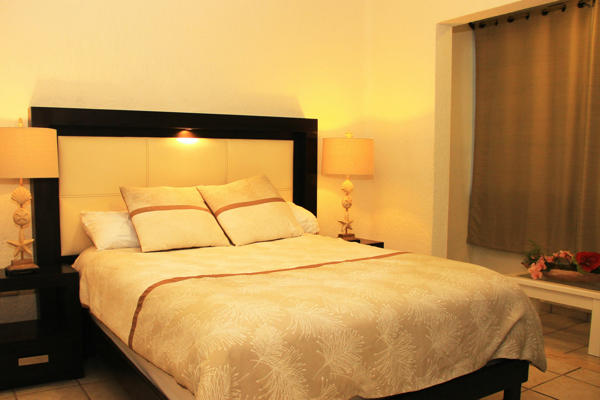 Vida Playa Suites Aparthotel 3*