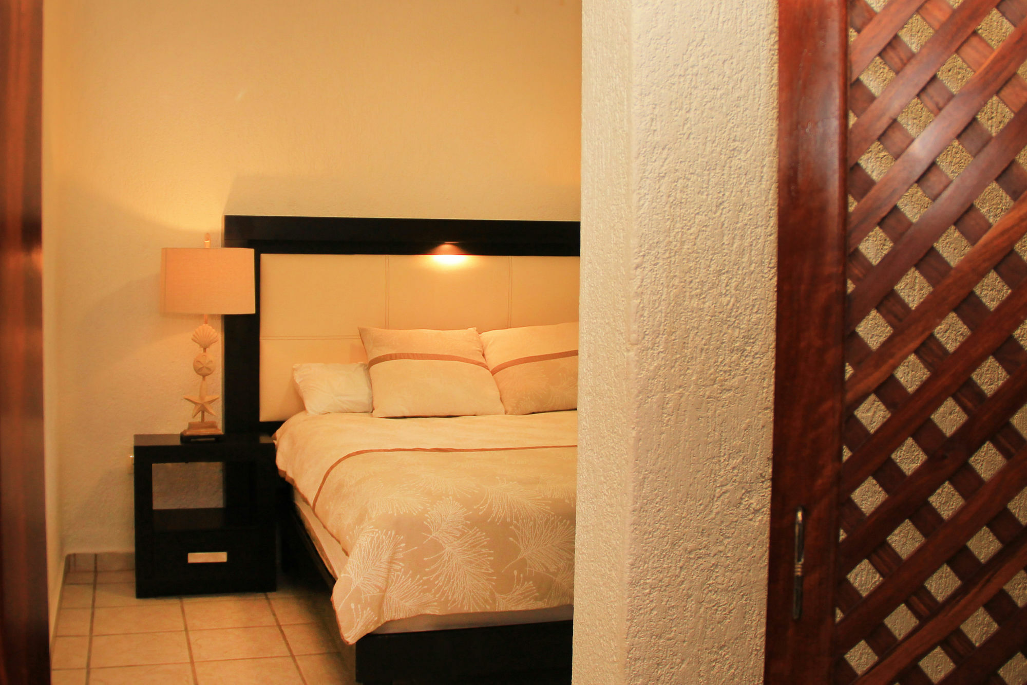 Vida Playa Suites
