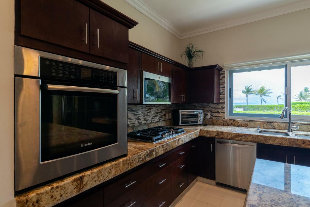 Casa Joya Del Mar - Oceanfront For 10 - Playa Paradise *