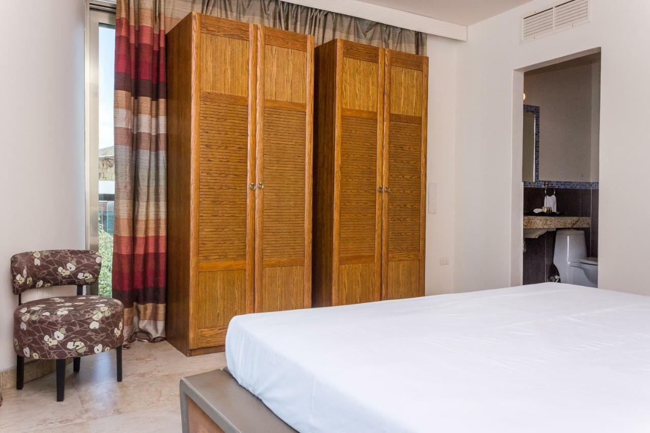 Mimosa Ph 32 Aparthotel 4*