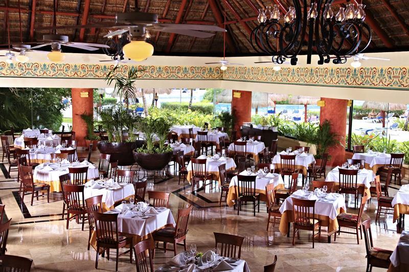 Bahia Principe Vacation - Five-bedroom House Apartment Akumal
