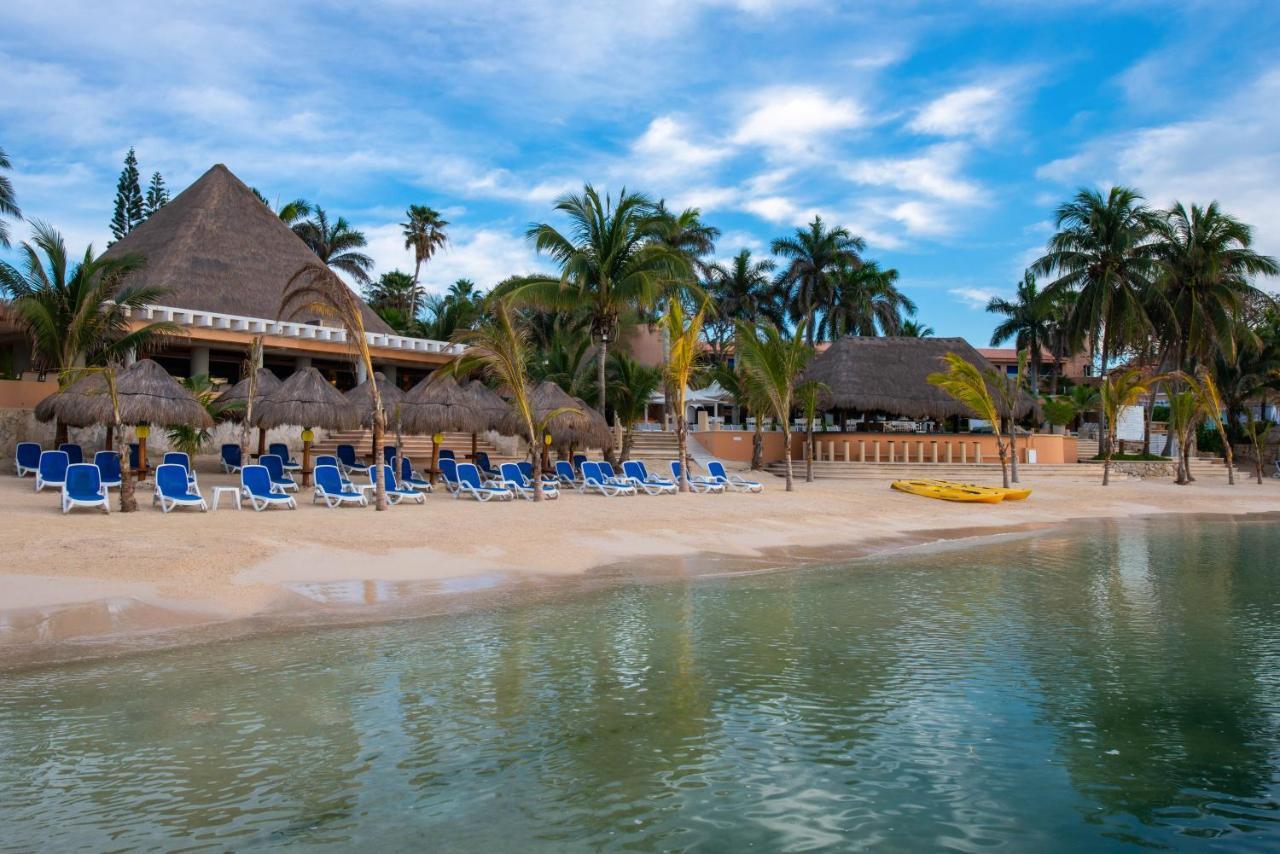 Hotel & Club Puerto Aventuras
