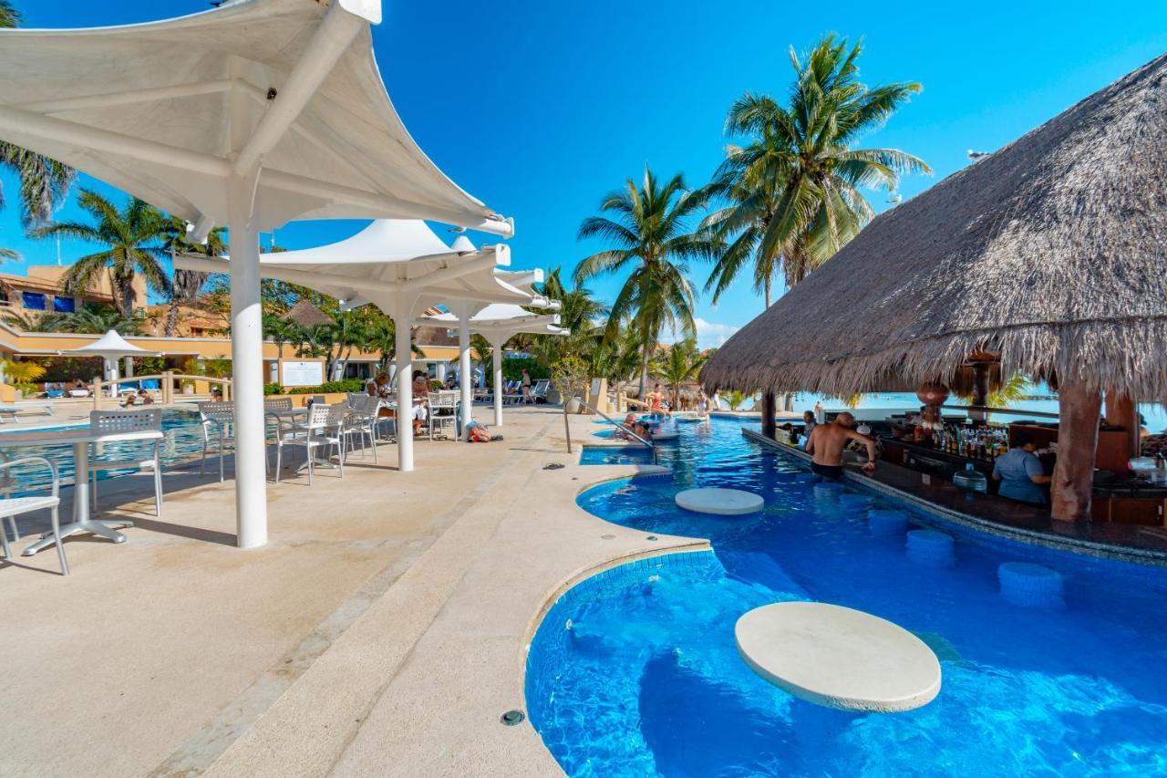 & Club 5* Puerto Aventuras