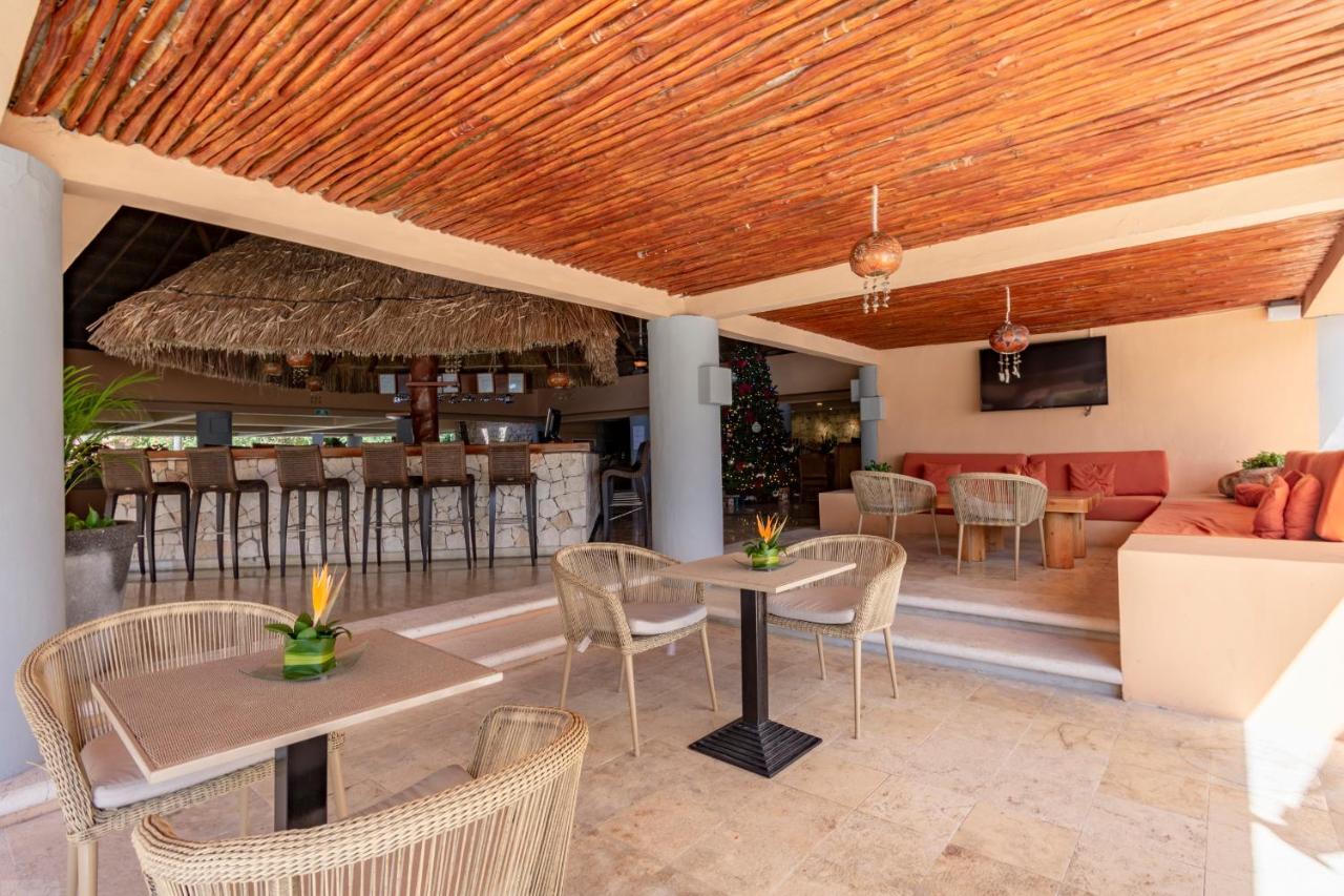& Club Hotel 5*