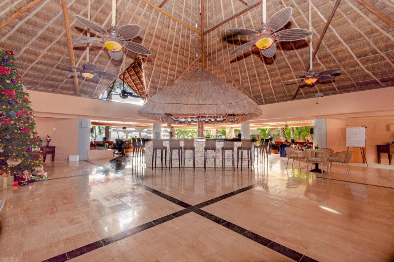 & Club Puerto Aventuras