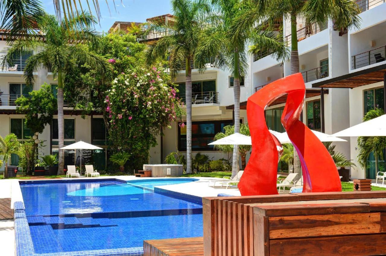 Luxurious & In Playa Steps From The Apartment