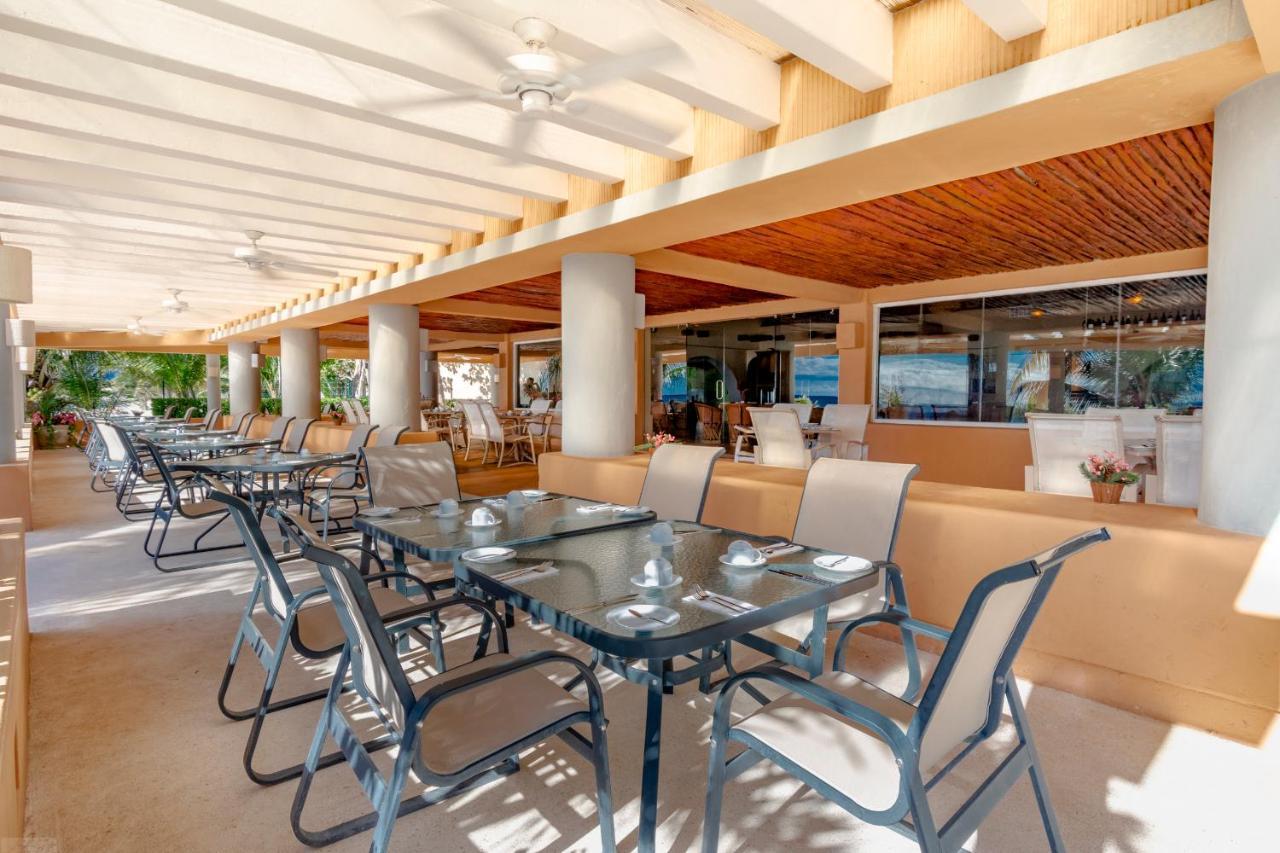 & Club Hotel Puerto Aventuras