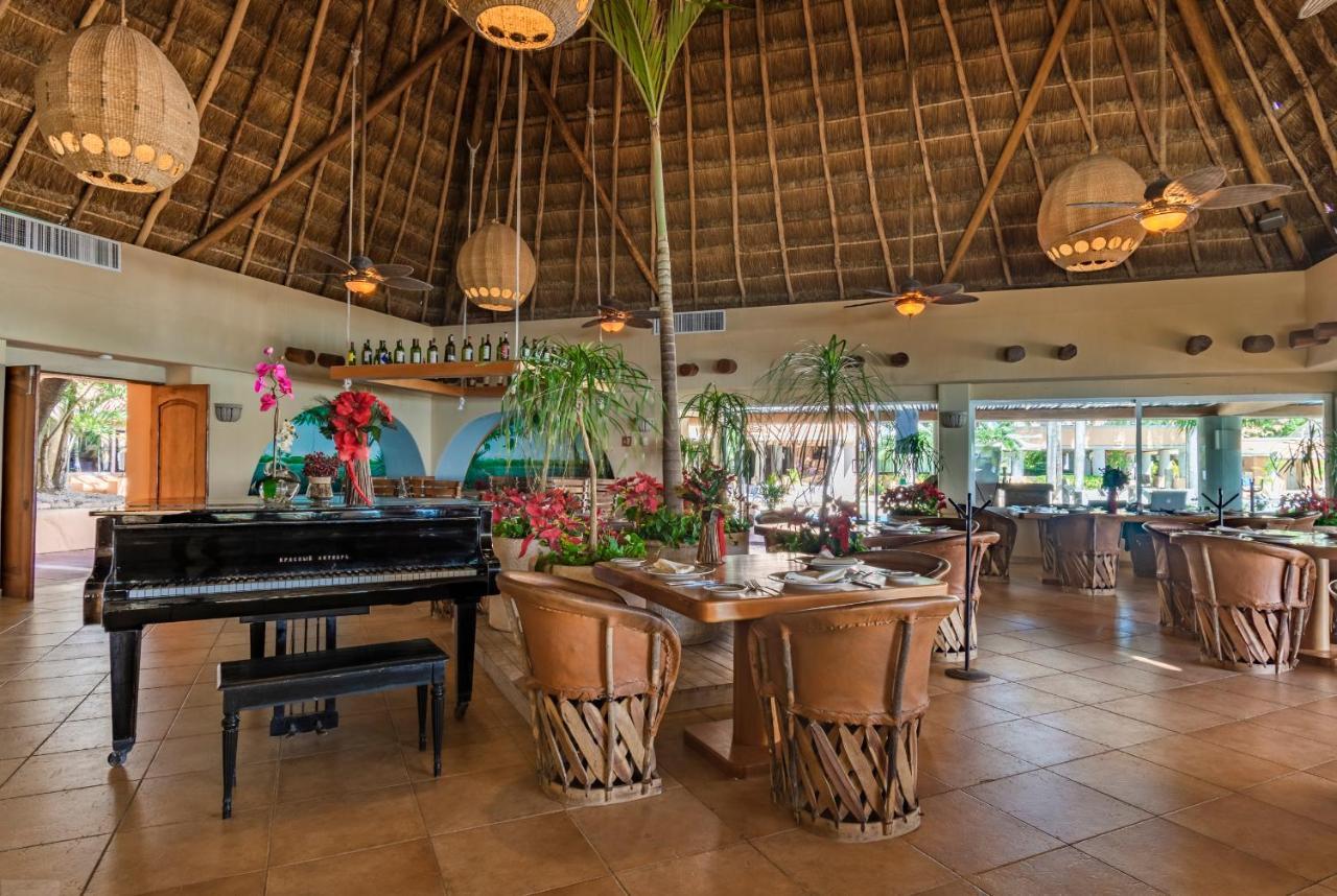 & Club Hotel