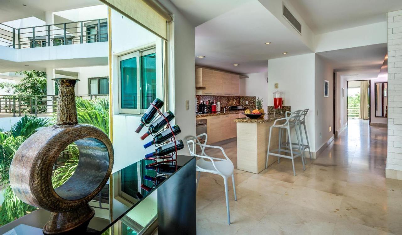 Luxurious & In Playa Steps From The Apartment Playa del Carmen