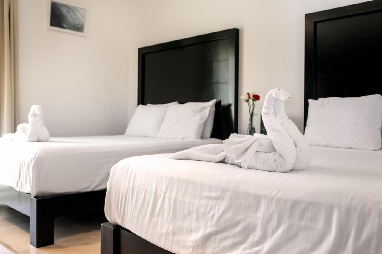 Apartment Luxurious & In Playa Steps From The *