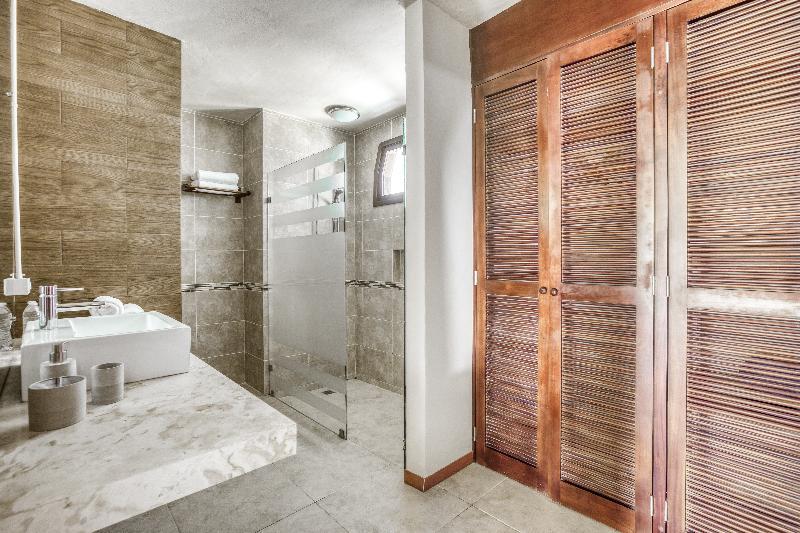 Mia Tulum Beachfront Resort - Ocean View Suites And Beach Club 4* Tulum