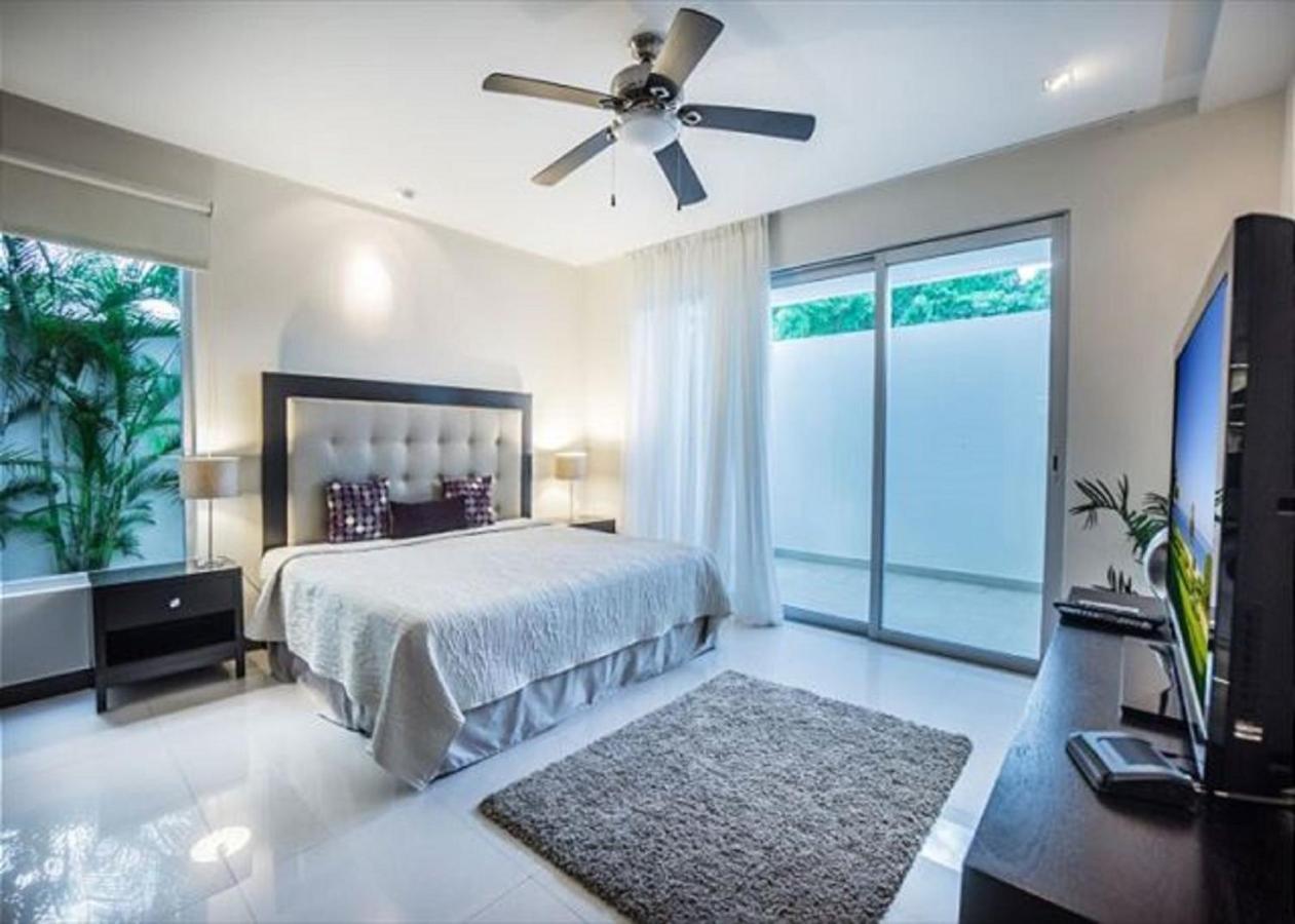 Oasis12 By Playa Moments Apartment Playa del Carmen