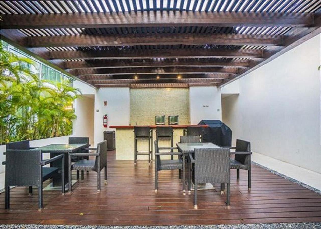 Oasis12 By Playa Moments Apartment