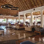 Dreams Sapphire Resort & Spa
