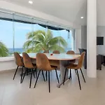 Oceanfront Oasis At Peninsula Grand