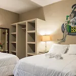 Hokhmah Heart Hotel