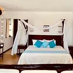 Hotel Cabana Los Lirios