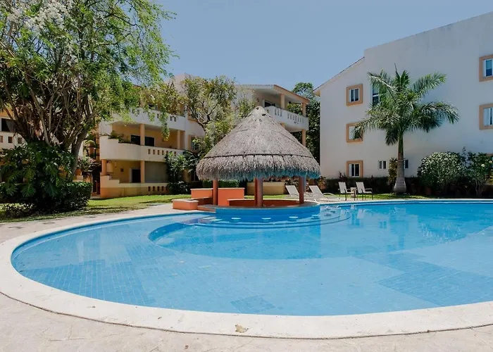 Private Balcony I Gated Playacar I Pool On Site!