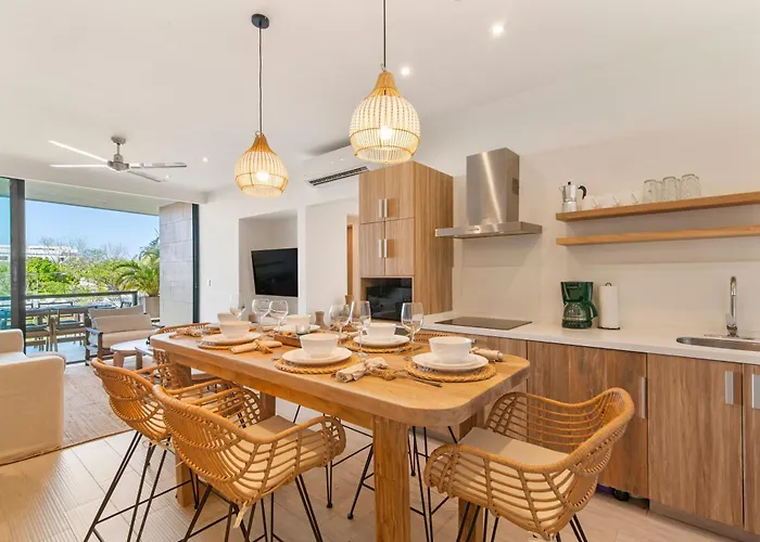 Cozy & New 2Br Rooftop, Central, 10Min To Beach