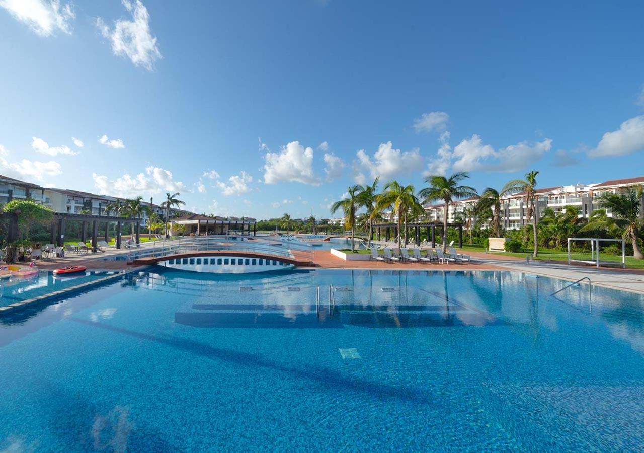 Holiday home Beachfront With Jacuzzi, 3 Bedroom & Pool - At Mareazul Corazon