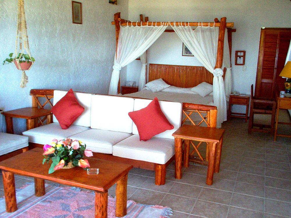 Hotel Cabana Los Lirios