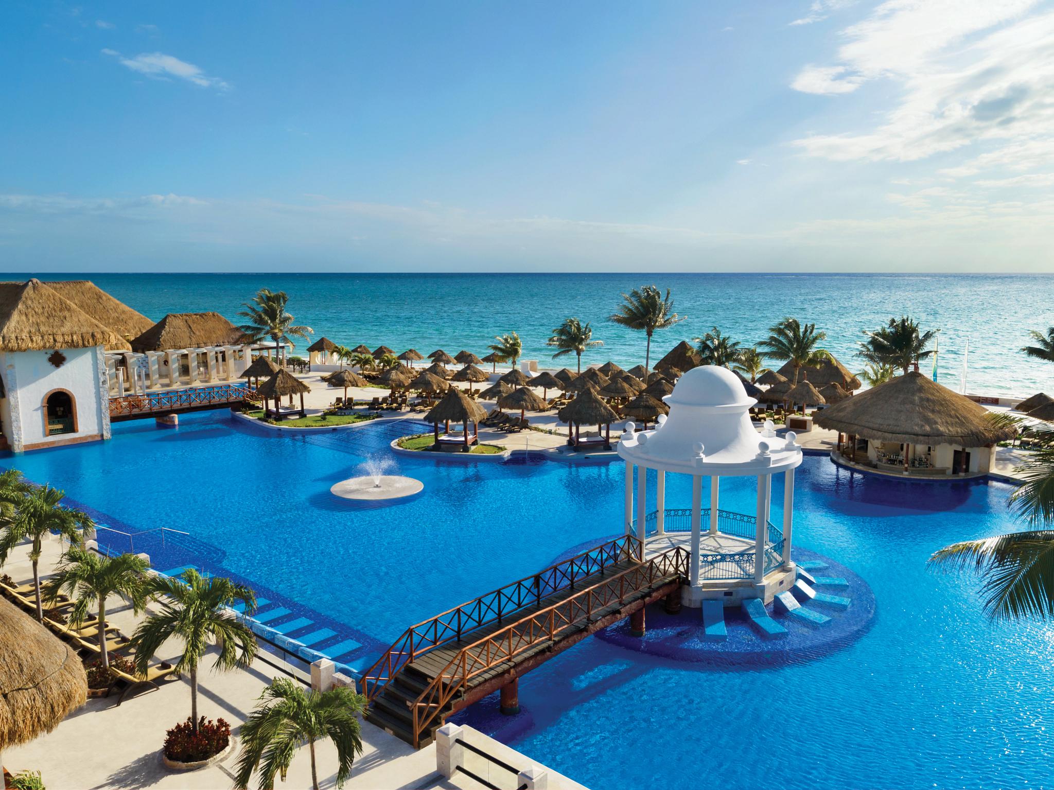 Dreams Sapphire & Puerto Morelos