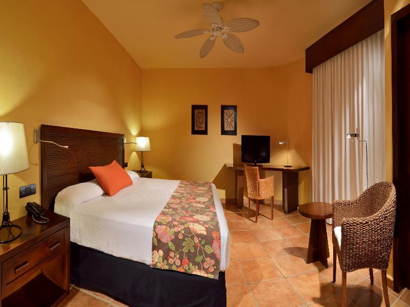 Resort Catalonia Riviera Maya &